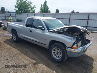 2001 Dodge Dakota with VIN 1B7GL22X41S271287, listed as a IAAI auction lot 42608725 with 55,281 mi miles and . Bid and sale history available at DreamBid. Image 1.