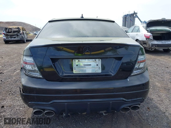 2013 Mercedes-Benz C 300 Sport with VIN WDDGF8AB1DA821545, listed as a IAAI auction lot 42116822 with 122,443 mi miles and . Bid and sale history available at carsss.com. Image 16.