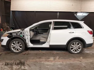 2011 Mazda CX-9 Grand Touring with VIN JM3TB3DV9B0320328, listed as a IAAI auction lot 41708356 with 132,629 mi miles. Bid and sale history available at carsss.com. Image 6.