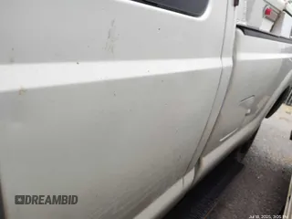 2011 Ford F-350 с VIN 1FT7X3B6XBEC03772, выставлен на аукционе IAAI как лот 42865380 с пробегом 271 369 миль миль и . История ставок и продаж доступна на DreamBid. Изображение 19.