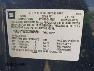 2006 GMC Envoy SLE with VIN 1GKDT13S262204960, listed as a IAAI auction lot 42045236 with 183,338 mi miles. Bid and sale history available at carsss.com. Image 9.