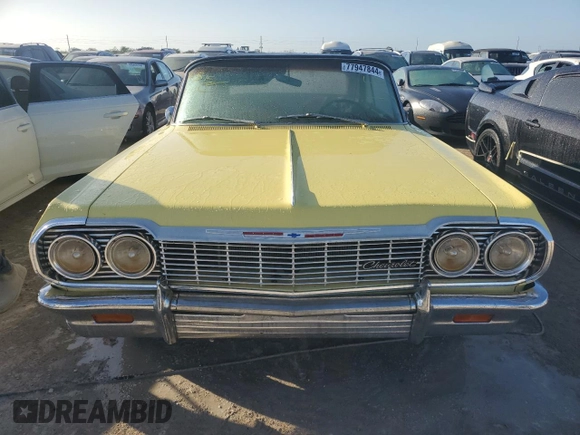 1964 Chevrolet Impala z VIN 41467L179102, wystawiony jako Copart lot #77947844 z przebiegiem 96 809 mil mil oraz Nie do naprawy • Non repairable. Historia ofert i sprzedaży dostępna na DreamBid. Obrazek 5.