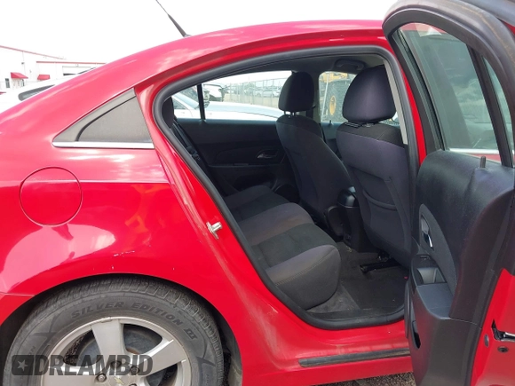 2014 Chevrolet Cruze 1LT with VIN 1G1PC5SB2E7252258, listed as a IAAI auction lot 42631748 with 109,064 mi miles and . Bid and sale history available at DreamBid. Image 8.