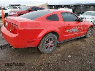 2009 Ford Mustang with VIN 1ZVHT80NX95135438, listed as a Copart auction lot 58694035 with 261,109 mi miles and Clean title. Bid and sale history available at DreamBid. Image 3.
