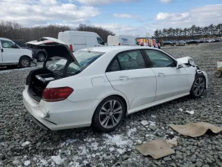 2014 Mercedes-Benz E E 350 Luxury with VIN WDDHF8JB6EA860573, listed as a Copart auction lot 44491065 with 159,916 mi miles and Salvage Title. Bid and sale history available at carsss.com. Image 3.