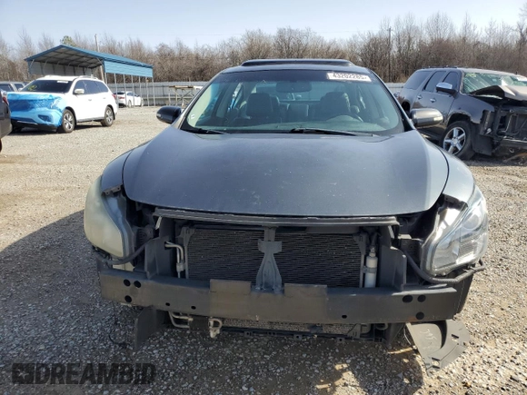 2011 Nissan Maxima SV with VIN 1N4AA5AP7BC844747, listed as a Copart auction lot 43202285 with 186,879 mi miles and Clean title. Bid and sale history available at DreamBid. Image 5.