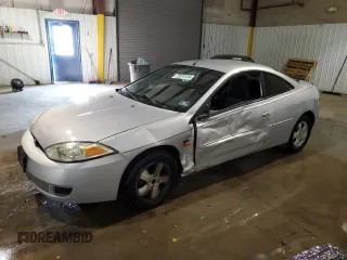 2001 Mercury Cougar z VIN 1ZWFT61LX15601779, wystawiony jako Copart lot #72073124 z przebiegiem 121 192 mil mil oraz Szkody całkowita. Historia ofert i sprzedaży dostępna na DreamBid. Obrazek 1.