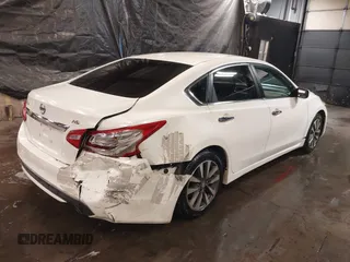 2017 Nissan Altima SV with VIN 1N4AL3AP6HC171487, listed as a IAAI auction lot 41503897 with 154,095 mi miles and . Bid and sale history available at carsss.com. Image 6.