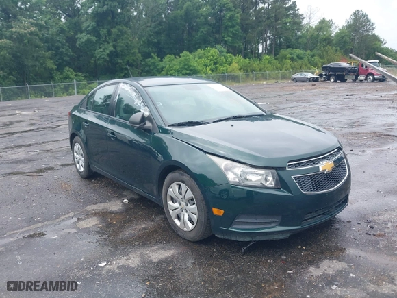 2014 Chevrolet Cruze LS with VIN 1G1PA5SG7E7441375, listed as a IAAI auction lot 42031209 with 104,720 mi miles. Bid and sale history available at carsss.com. Image 1.