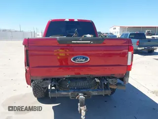 2018 Ford Super Duty F-250 SRW XL with VIN 1FT7W2BT1JEC55762, listed as a IAAI auction lot 41744932 with 243,696 mi miles. Bid and sale history available at carsss.com. Image 16.