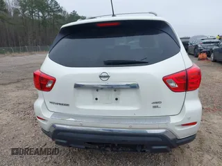 2017 Nissan Pathfinder SL with VIN 5N1DR2MM5HC608649, listed as a IAAI auction lot 41757481 with 168,412 mi miles. Bid and sale history available at carsss.com. Image 17.