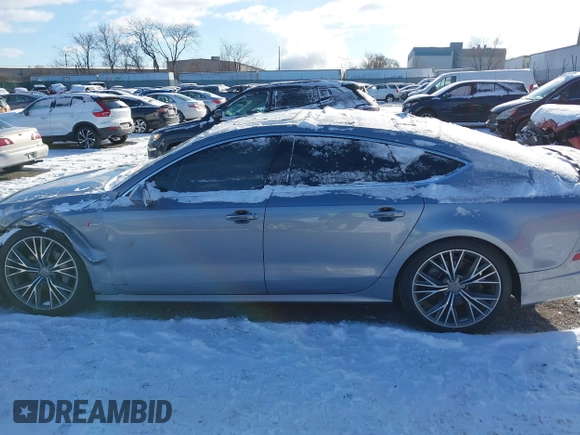 2016 Audi A7 Prestige с VIN WAU2GAFC4GN117554, выставлен на аукционе IAAI как лот 41229846 с пробегом Не указан миль и . История ставок и продаж доступна на DreamBid. Изображение 13.