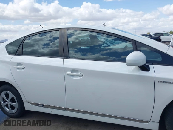 2013 Toyota Prius One with VIN JTDKN3DU2D5655729, listed as a IAAI auction lot 41944784 with 96,951 mi miles. Bid and sale history available at carsss.com. Image 14.