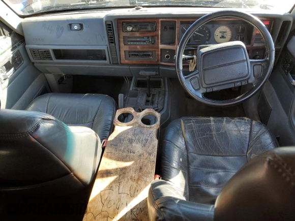 1996 Jeep Cherokee z VIN 1J4FN78S8TL160974, wystawiony jako Copart lot #83425604 z przebiegiem 336 313 mil mil oraz Szkoda całkowita • Salvage title. Historia ofert i sprzedaży dostępna na DreamBid. Obrazek 8.