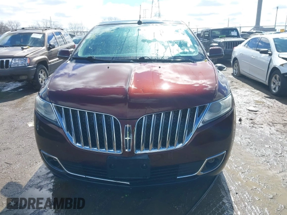 2012 Lincoln MKX with VIN 2LMDJ6JK6CBL03739, listed as a IAAI auction lot 41729616 with 117,066 mi miles. Bid and sale history available at carsss.com. Image 13.