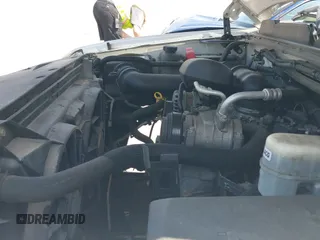 2008 Chevrolet Silverado 1500 Work Truck с VIN 1GCEK14X38Z133503, выставлен на аукционе IAAI как лот 42824742 с пробегом 166 044 миль миль и . История ставок и продаж доступна на DreamBid. Изображение 20.