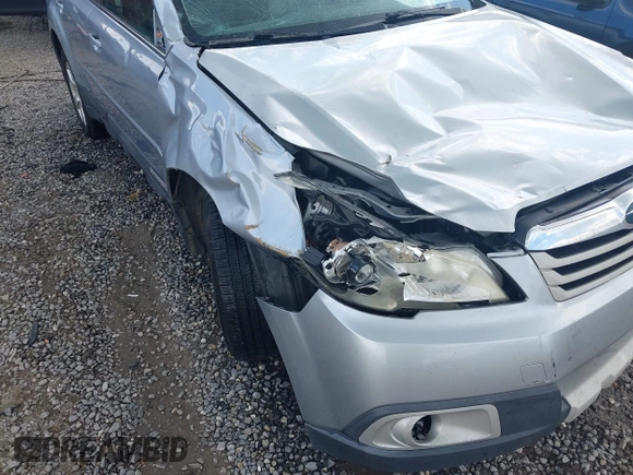 2012 Subaru Outback Limited with VIN 4S4BRDLC9C2291520, listed as a IAAI auction lot 42560814 with 277,047 mi miles and . Bid and sale history available at DreamBid. Image 6.