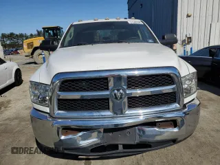 2018 Ram 2500 Tradesman with VIN 3C6UR5CJXJG377433, listed as a Copart auction lot 51590325 with 60,361 mi miles and Salvage title. Bid and sale history available at DreamBid. Image 5.