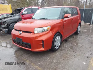 2012 Scion xB z VIN JTLZE4FE6CJ006827, wystawiony jako IAAI lot #40931979 z przebiegiem 124 199 mil mil oraz . Historia ofert i sprzedaży dostępna na DreamBid. Obrazek 17.
