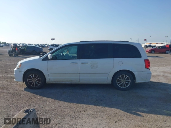 2016 Dodge Grand Caravan SXT with VIN 2C4RDGCG6GR204783, listed as a IAAI auction lot 42094898 with 132,454 mi miles. Bid and sale history available at carsss.com. Image 14.