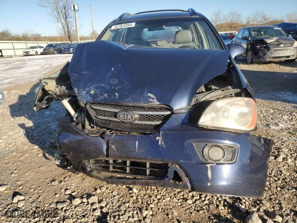 2007 Kia Rondo EX with VIN KNAFG526377120667, listed as a Copart auction lot 82762994 with 224,991 mi miles and Salvage Title. Bid and sale history available at carsss.com. Image 5.
