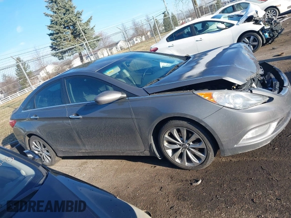 2012 Hyundai Sonata SE with VIN 5NPEC4ABXCH445938, listed as a IAAI auction lot 41834148 with 149,506 mi miles and . Bid and sale history available at carsss.com. Image 13.