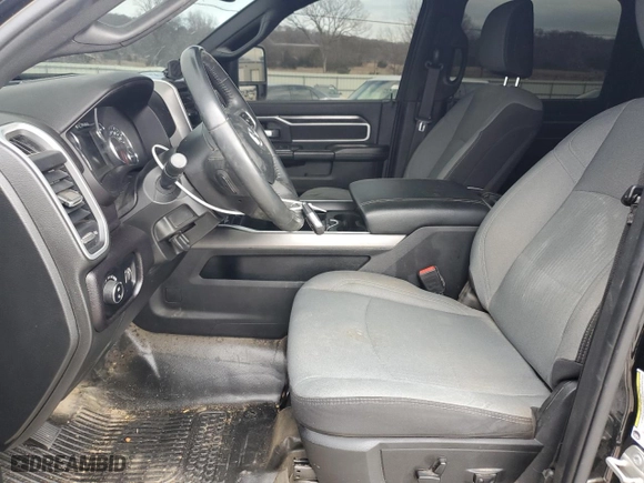 2024 Ram 2500 Big Horn with VIN 3C6UR5DLXRG169662, listed as a Copart auction lot 44687915 with 91,977 mi miles and Salvage Title. Bid and sale history available at carsss.com. Image 7.