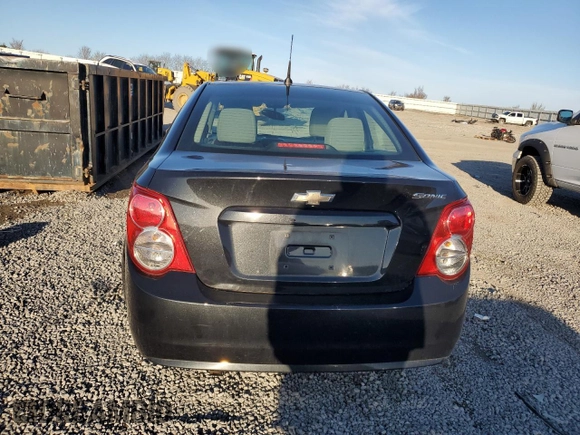 2014 Chevrolet Sonic LS with VIN 1G1JA5SG3E4224476, listed as a Copart auction lot 49439985 with 125,394 mi miles and Salvage title. Bid and sale history available at DreamBid. Image 6.