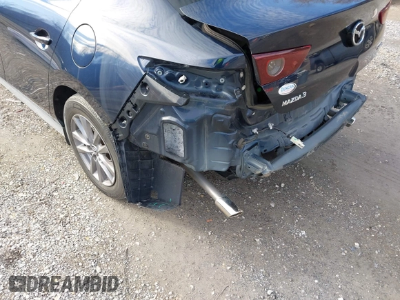 2021 Mazda 3 S with VIN JM1BPAAL5M1344295, listed as a IAAI auction lot 41499549 with 35,513 mi miles and . Bid and sale history available at DreamBid. Image 17.