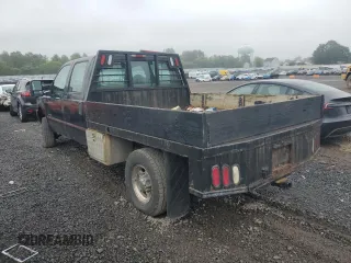2002 Ford F-350 XL with VIN 1FTSW31F72ED65163, listed as a Copart auction lot 60282775 with 208,920 mi miles and Clean title. Bid and sale history available at DreamBid. Image 2.