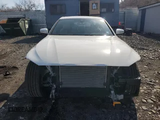 2024 BMW i4 xDrive40 z VIN WBY83FB06RFS94880, wystawiony jako Copart lot #45084805 z przebiegiem 7 053 mil mil oraz Szkoda całkowita • Salvage title. Historia ofert i sprzedaży dostępna na DreamBid. Obrazek 5.