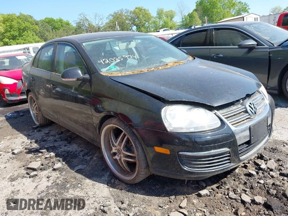 2010 Volkswagen Jetta Sedan S with VIN 3VWJZ7AJ9AM026344, listed as a IAAI auction lot 42035974 with 160,270 mi miles. Bid and sale history available at carsss.com. Image 1.