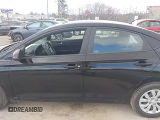 2021 Hyundai Accent SE z VIN 3KPC24A61ME134031, wystawiony jako IAAI lot #41534070 z przebiegiem 88 217 mil mil oraz . Historia ofert i sprzedaży dostępna na DreamBid. Obrazek 15.