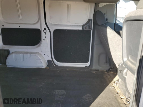 2020 Nissan NV200 S z VIN 3N6CM0KN0LK695679, wystawiony jako Copart lot #44427475 z przebiegiem 134 579 mil mil oraz Szkoda całkowita • Salvage title. Historia ofert i sprzedaży dostępna na DreamBid. Obrazek 11.