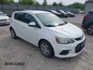 2018 Chevrolet Sonic LT with VIN 1G1JG6SH9J4107802, listed as a IAAI auction lot 42477241 with 107,091 mi miles and . Bid and sale history available at DreamBid. Image 1.