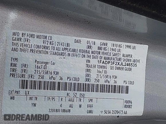 2018 Ford Focus SE with VIN 1FADP3F2XJL246535, listed as a IAAI auction lot 41687682 with 29,980 mi miles. Bid and sale history available at carsss.com. Image 9.