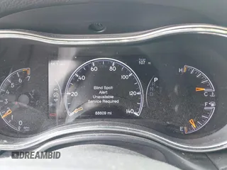 2022 Jeep Grand Cherokee Laredo X с VIN 1C4RJEAG9NC128112, выставлен на аукционе IAAI как лот 42234872 с пробегом 88 609 миль миль и . История ставок и продаж доступна на DreamBid. Изображение 7.