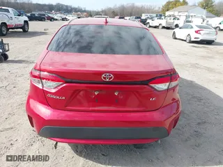 2020 Toyota Corolla LE with VIN JTDEPRAE0LJ021431, listed as a IAAI auction lot 41665603 with 32,351 mi miles. Bid and sale history available at carsss.com. Image 16.