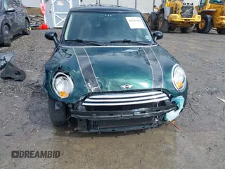 2012 MINI Hardtop with VIN WMWSU3C52CT367259, listed as a IAAI auction lot 39129362 with 121,364 mi miles and . Bid and sale history available at DreamBid. Image 6.