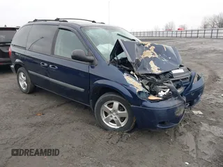 2005 Dodge Caravan SXT with VIN 1D4GP45R35B240229, listed as a IAAI auction lot 41485566 with 111,350 mi miles. Bid and sale history available at carsss.com. Image 1.