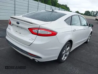 2016 Ford Fusion SE с VIN 3FA6P0HDXGR341001, выставлен на аукционе IAAI как лот 42220300 с пробегом 147 933 миль миль и . История ставок и продаж доступна на DreamBid. Изображение 4.