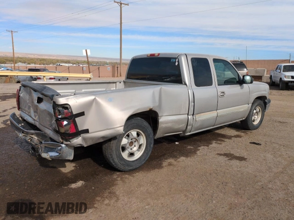 2004 Chevrolet Silverado 1500 Work Truck with VIN 2GCEC19V441126311, listed as a Copart auction lot 50166425 with 256,598 mi miles and Salvage Title. Bid and sale history available at carsss.com. Image 3.