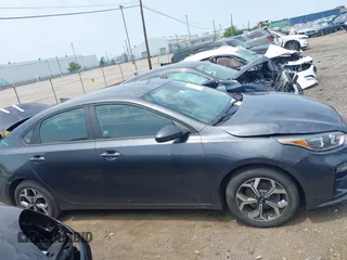2019 Kia Forte LXS with VIN 3KPF24AD8KE062723, listed as a IAAI auction lot 42511450 with 47,925 mi miles and . Bid and sale history available at DreamBid. Image 13.