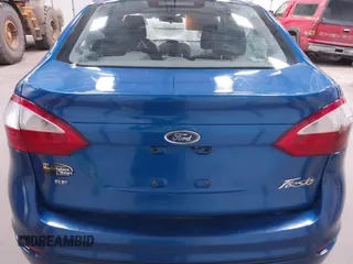 2019 Ford Fiesta SE z VIN 3FADP4BJXKM118427, wystawiony jako IAAI lot #41643927 z przebiegiem 109 617 mil mil oraz . Historia ofert i sprzedaży dostępna na DreamBid. Obrazek 15.