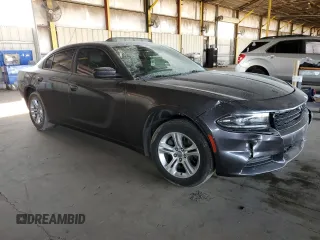 2019 Dodge Charger SXT z VIN 2C3CDXBG0KH711690, wystawiony jako Copart lot #57724225 z przebiegiem 114 464 mil mil oraz Szkoda całkowita • Salvage title. Historia ofert i sprzedaży dostępna na DreamBid. Obrazek 4.