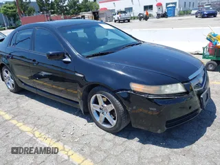 2004 Acura TL z VIN 19UUA66224A017880, wystawiony jako IAAI lot #42408799 z przebiegiem 241 047 mil mil oraz . Historia ofert i sprzedaży dostępna na DreamBid. Obrazek 1.