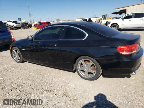 2010 BMW 3 Series 328i with VIN WBAWB3C59AP139563, listed as a Copart auction lot 87622975 with 288,265 mi miles and Clean Title. Bid and sale history available at carsss.com. Image 2.