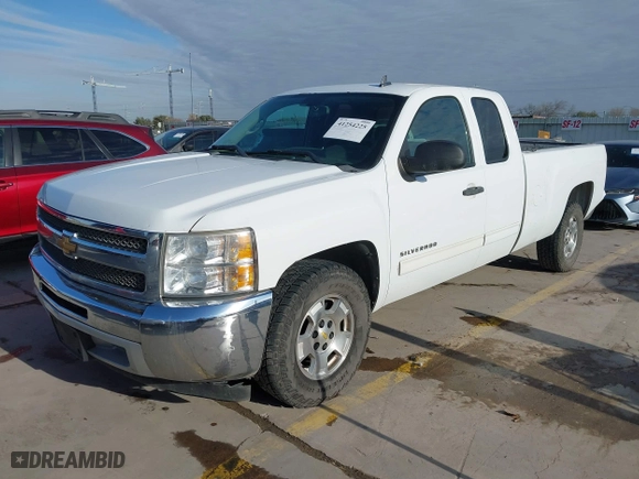 2013 Chevrolet Silverado 1500 LT with VIN 1GCRCSE08DZ166948, listed as a IAAI auction lot 41254225 with 206,541 mi miles. Bid and sale history available at carsss.com. Image 20.