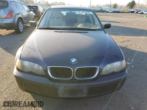 2002 BMW 3 Series 325xi with VIN WBAEU33442PH85398, listed as a Copart auction lot 42759435 with Not provided miles and Salvage title. Bid and sale history available at DreamBid. Image 5.