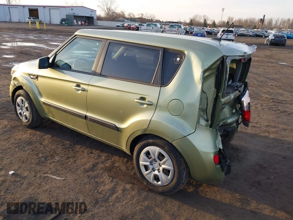 2012 Kia Soul with VIN KNDJT2A50C7391275, listed as a IAAI auction lot 41811882 with 112,630 mi miles. Bid and sale history available at carsss.com. Image 3.